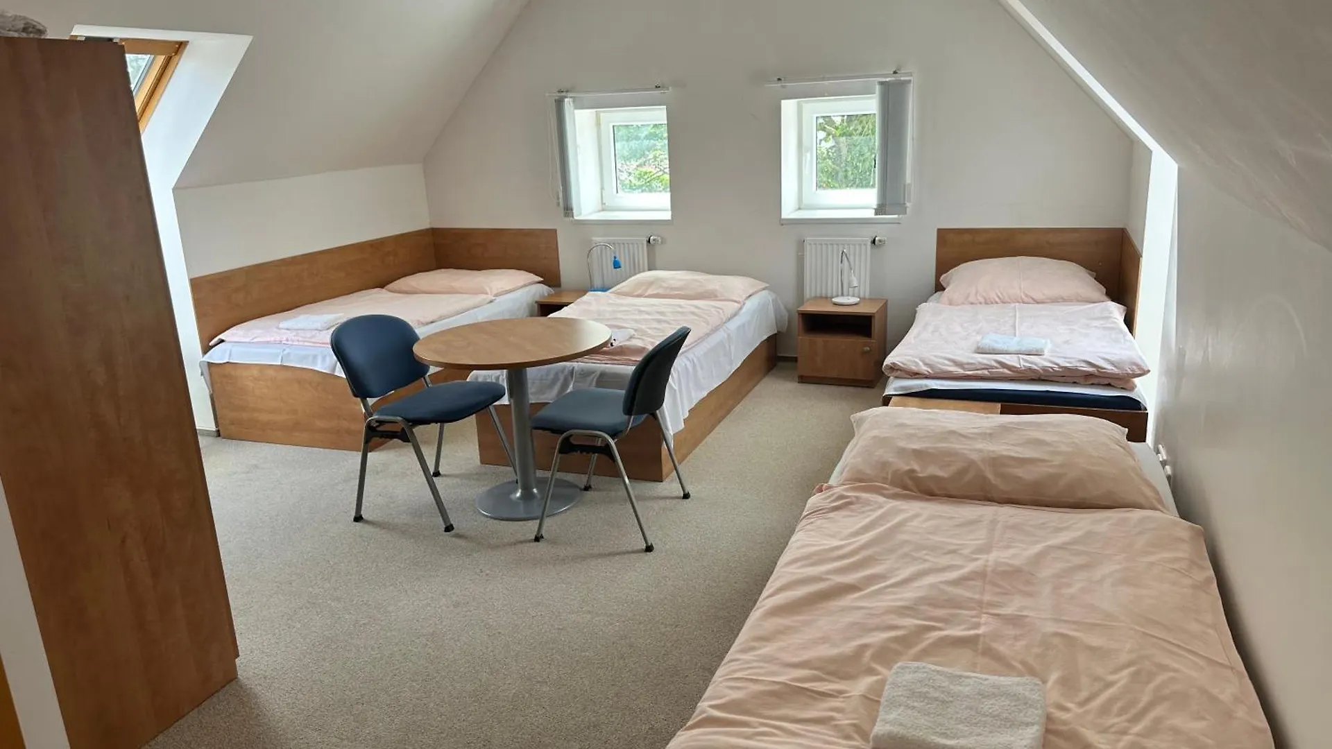 Проживание в семье Apartman 4 - Caspv Прага